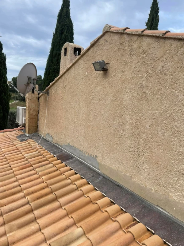 découvrez nos artisans spécialisés en ravalement de façade à bandol. bénéficiez d'un savoir-faire de qualité pour revitaliser l'apparence de votre maison tout en améliorant son isolation. obtenez un devis personnalisé et redonnez vie à votre façade !